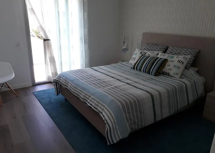 Silver Coast アパート Salir de Porto